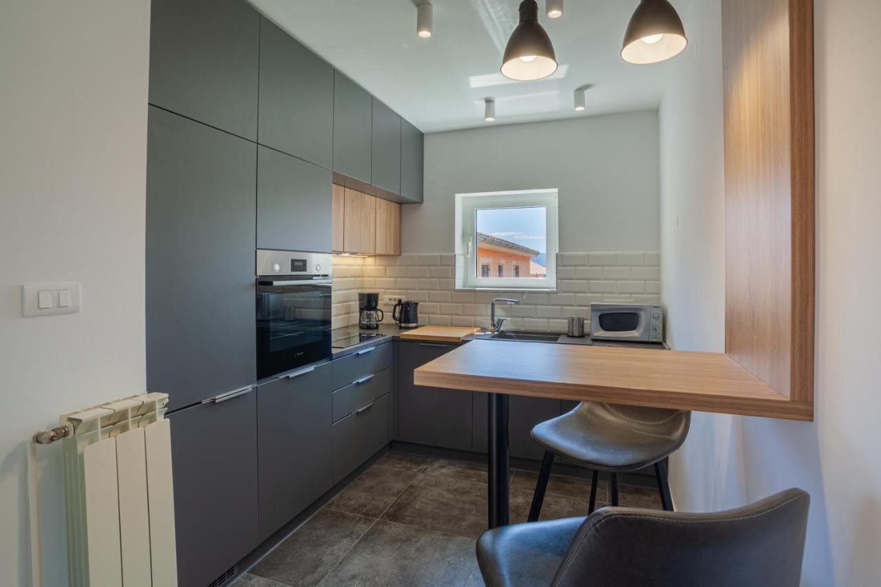 Apartman Petra Cres Extérieur photo