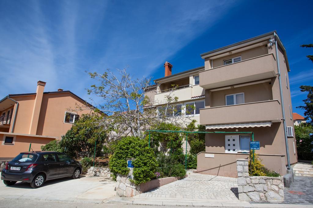 Apartman Petra Cres Extérieur photo